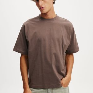 Cropped Fit T-Shirt
