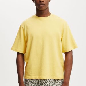 Cropped Fit T-Shirt